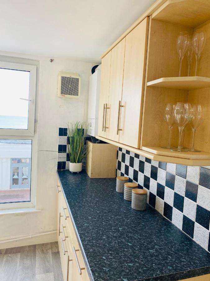 Sea Front White Rock Apartment 헤이스팅스 외부 사진